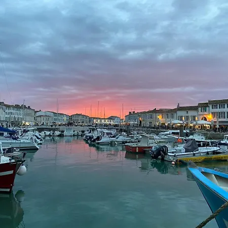 Hébergement de vacances Maison Au Centre De Martin De Re Avec Garage *